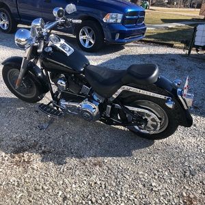 Meet your Posher, Rayne